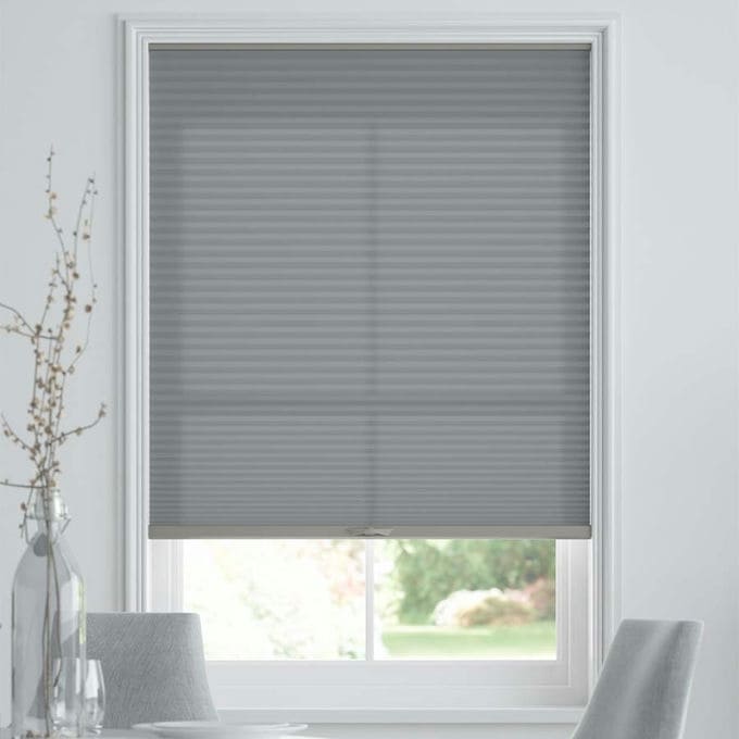 Norm Soft Horizontal Perfect Sheer Light Filtering