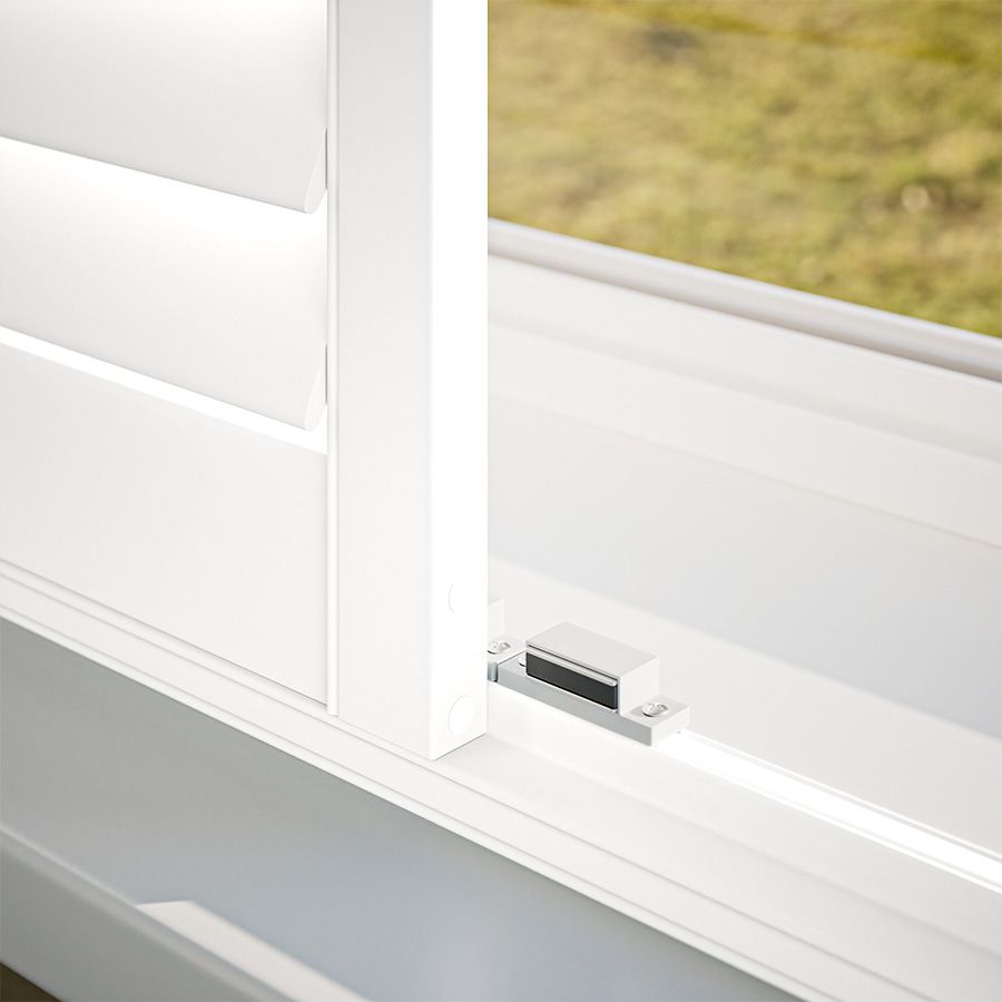 Classic Faux Wood Shutters 9794