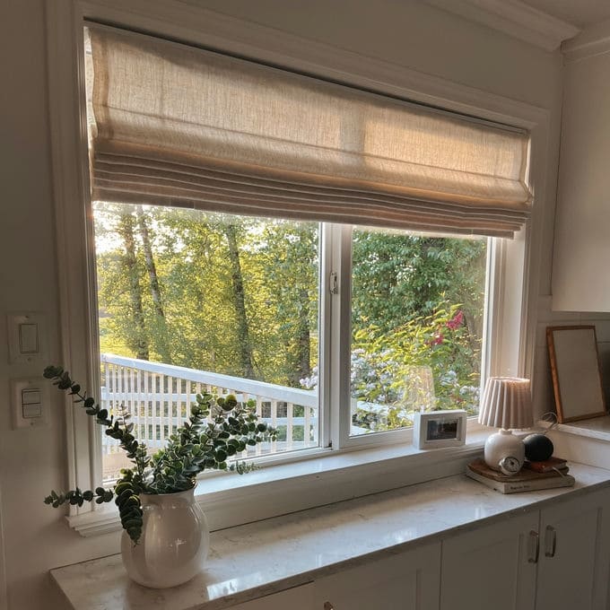 Classic Roman Shades 10793 Thumbnail
