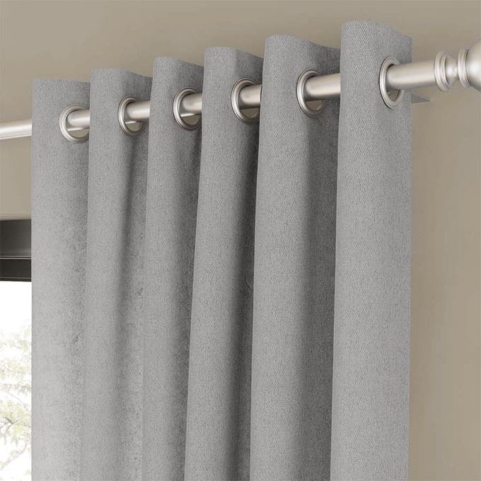 Cozy Drapes/Curtains 9858
