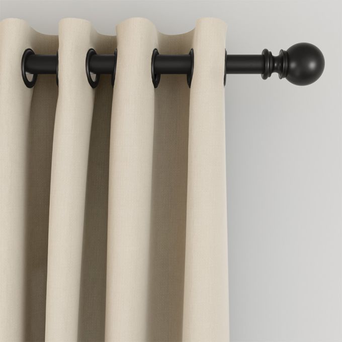 Designer Drapes/Curtains 9628