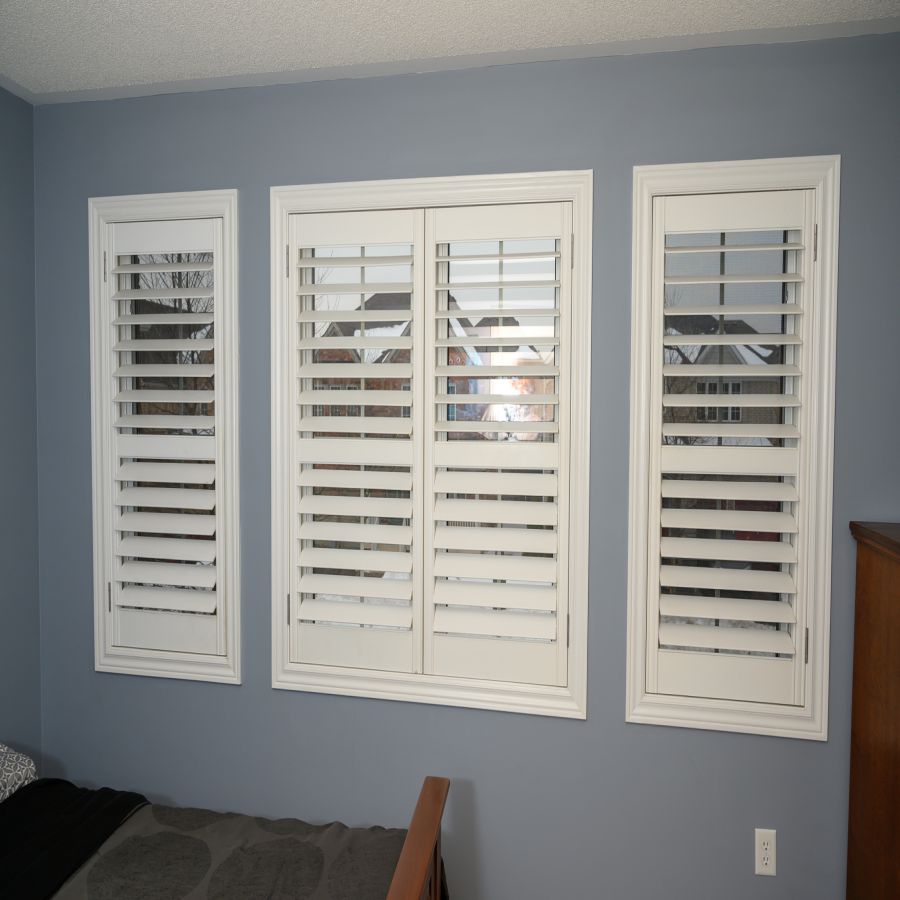 Premium Wood Shutters - Advanced Customization 4619