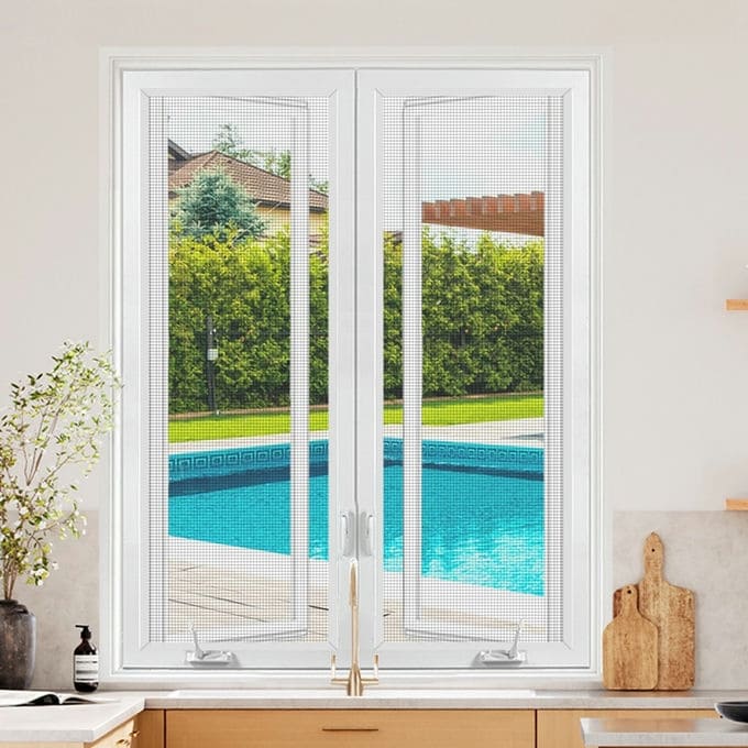 Custom Window Screens 10975