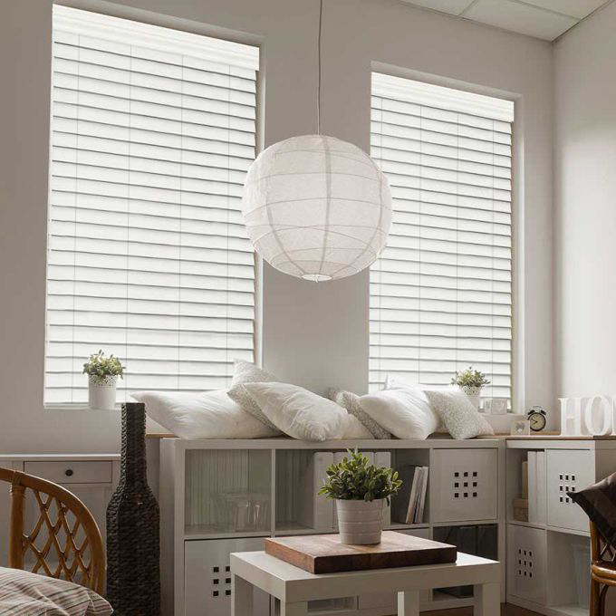 Stores en bois Décorateur de 2 po - Inclinaison seulement 9190