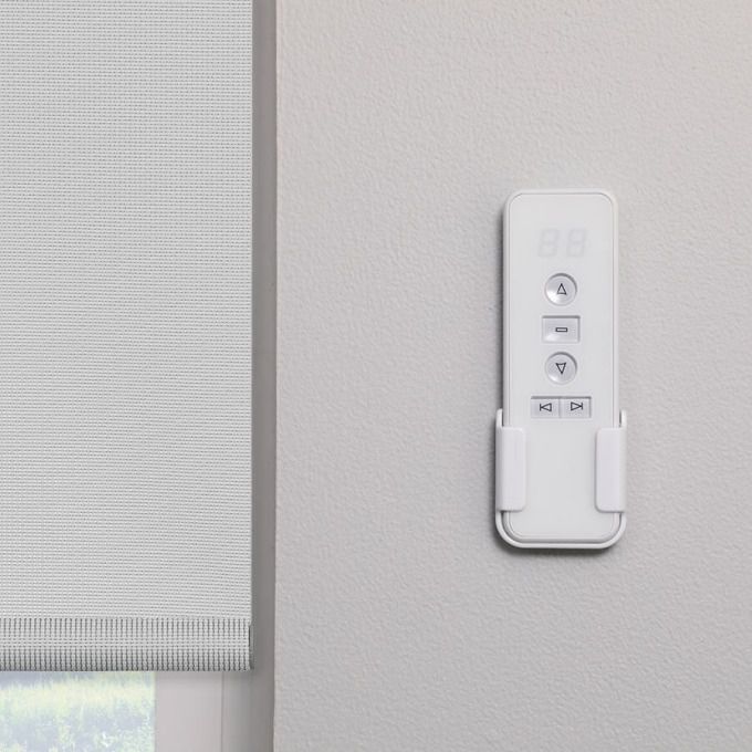 Toiles à rouleau solaire super avantage 1% 8002