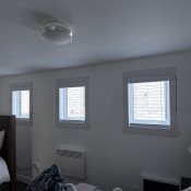 Stores imitation bois Décorateur de 2 po - Blanc pur texturé