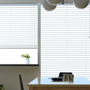 Ideal for large windows
