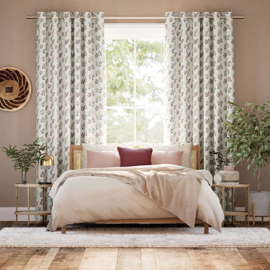 Clarke & Clarke Drapes/Curtains 1820