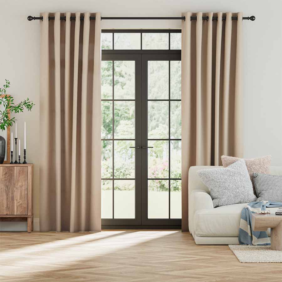Designer Drapes/Curtains 1124