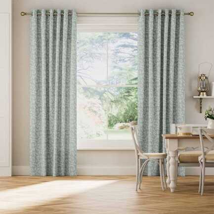 Designer Drapes/Curtains 1124