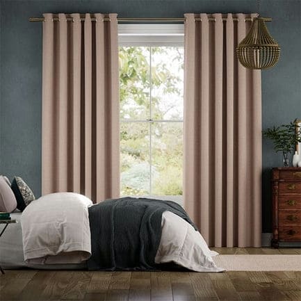 Linen Drapes/Curtains