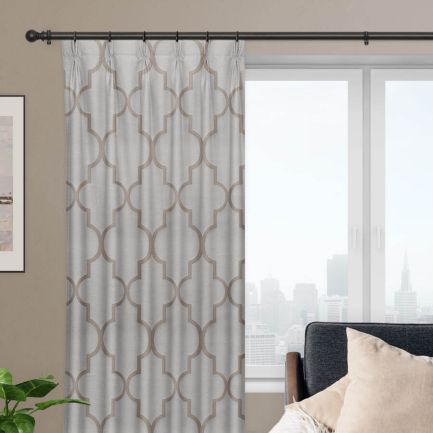 Rideaux à œillets « décorateur » sur mesure