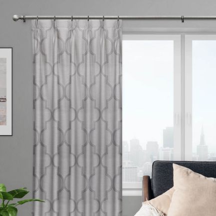 Rideaux à œillets « décorateur » sur mesure