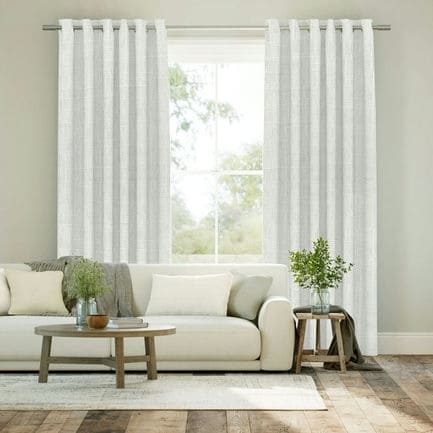 Select Drapes/Curtains