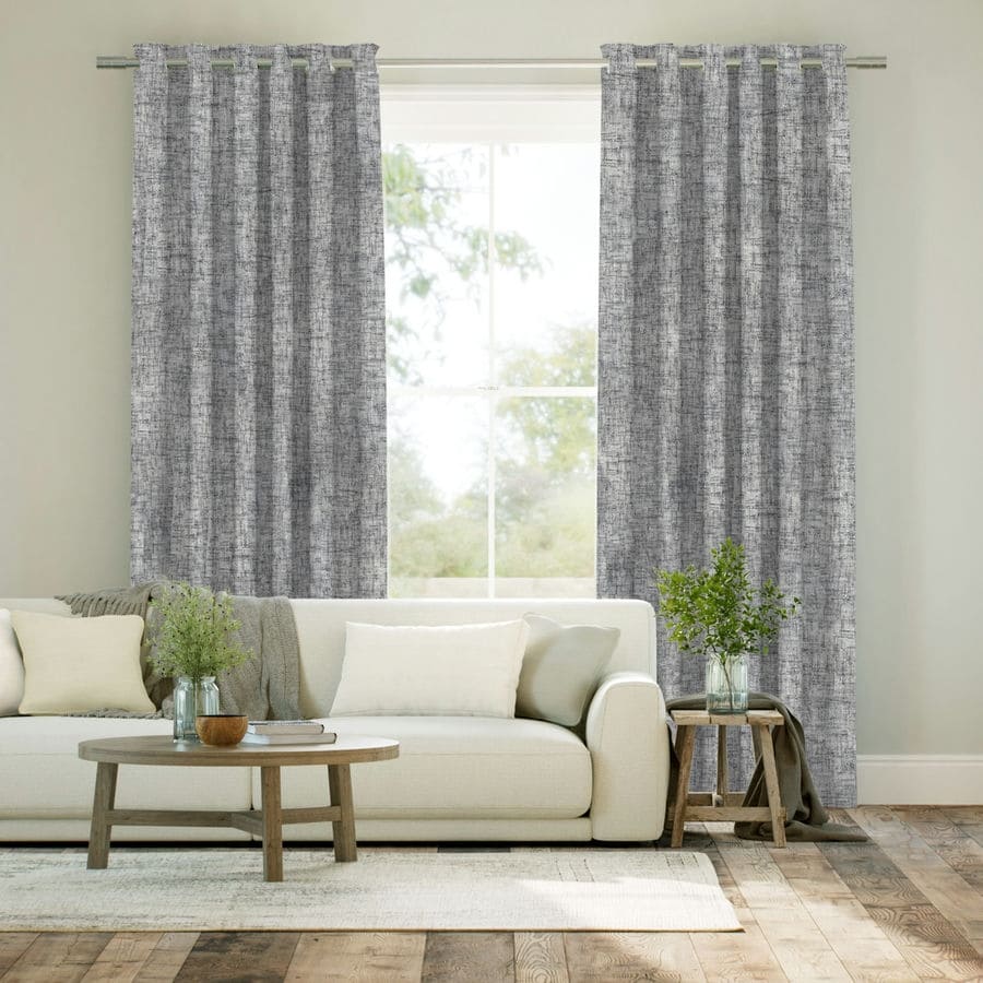 Select Drapes/Curtains 1774