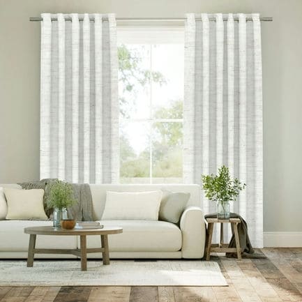 Select Drapes/Curtains