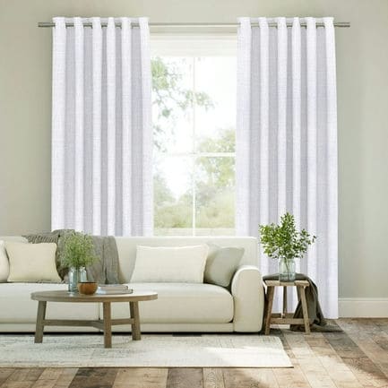 Select Drapes/Curtains