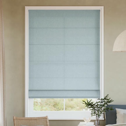 Stores romains Laura Ashley 1777