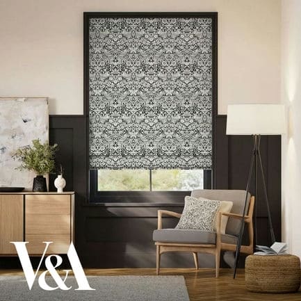 Stores romains William Morris