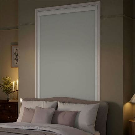 Toiles à rouleau Noirceur totale (sans perçage) 1844