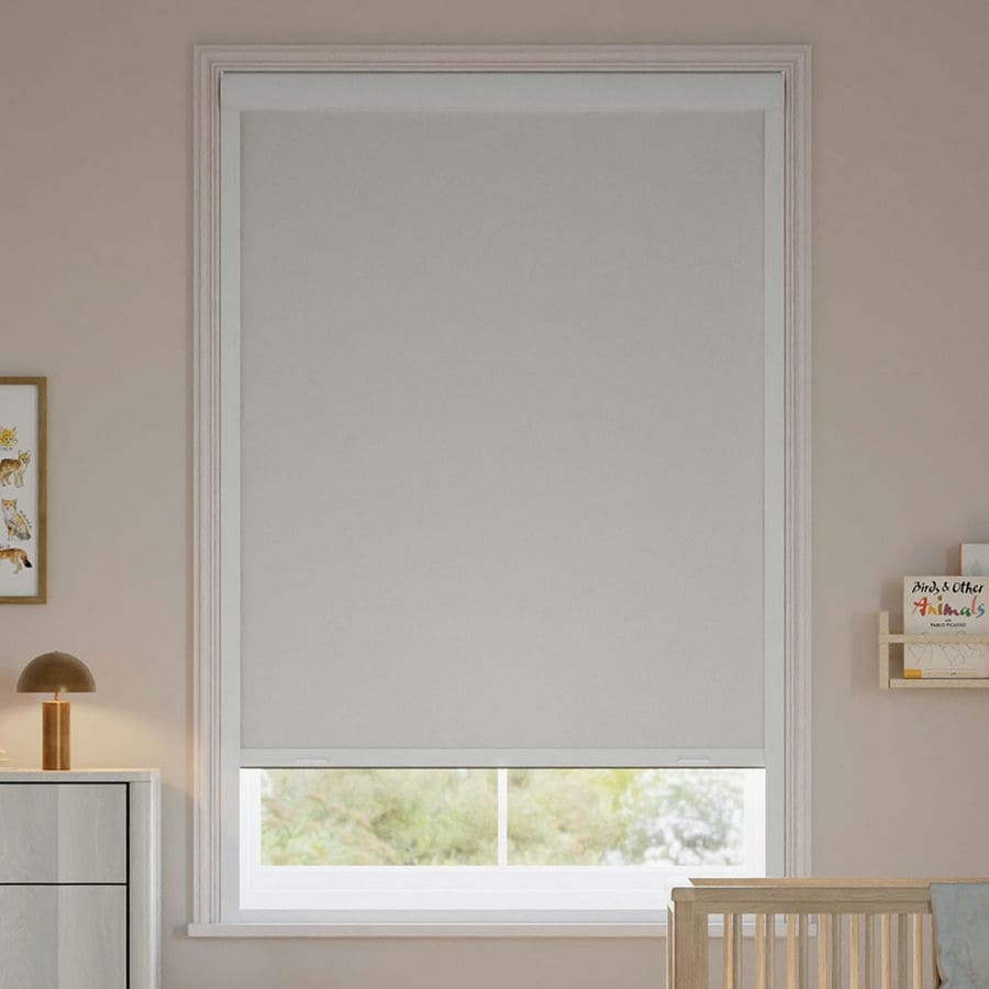 Toiles à rouleau Noirceur totale (sans perçage) 1844