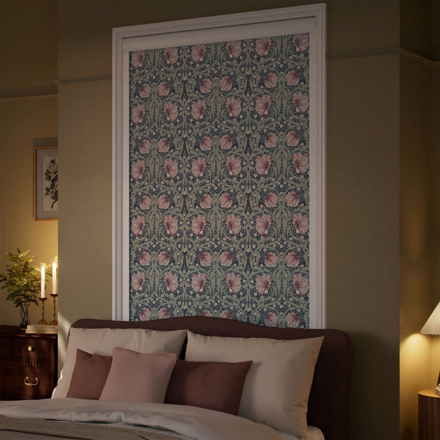 Toiles à rouleau Noirceur totale William Morris (sans perçage) 1881