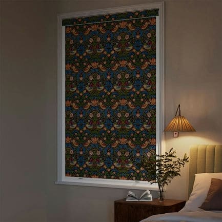 Toiles à rouleau Noirceur totale William Morris (sans perçage) 1881